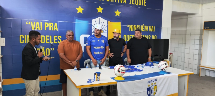 Jequié anuncia 15 reforços em parceria com o Fluminense de Feira SAF para o Baianão 2025