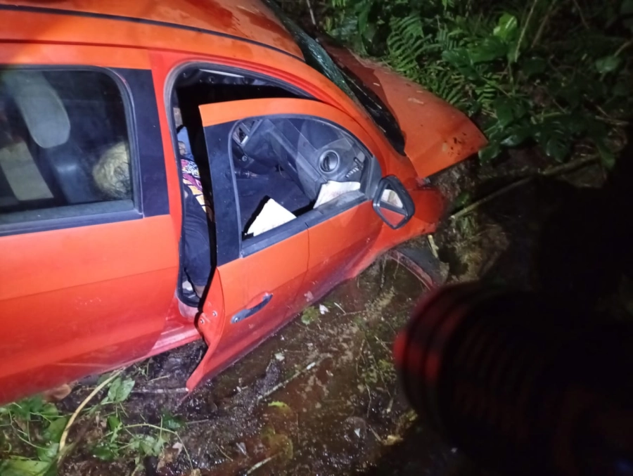 Motorista morre e passageiro fica ferido em acidente na BA-537, em Nova Ibiá