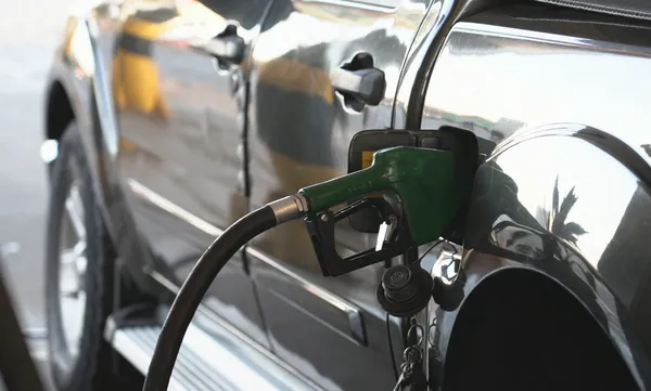 Aumento de 13% no preço de venda da gasolina é anunciada por refinaria