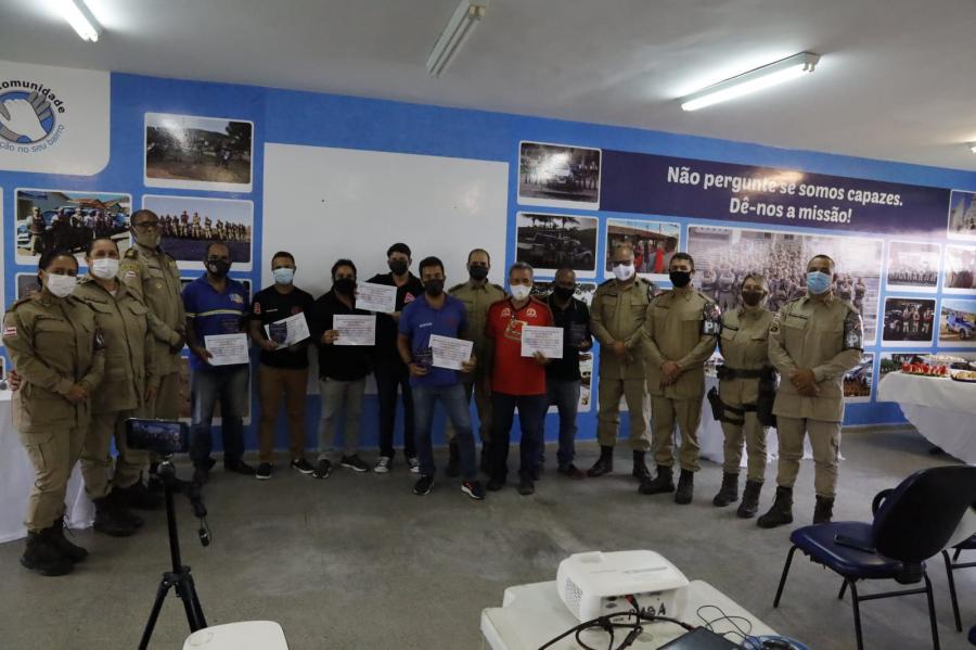 19º Batalhão da Polícia Militar homenageia profissionais da imprensa no dia do repórter