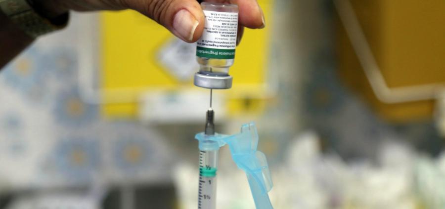 Campanhas de vacinação contra gripe e sarampo começam nesta segunda