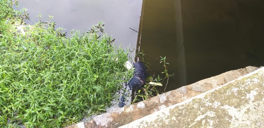 URGENTE- Jequié: Corpo é encontrado debaixo da ponte do Rio Jequiezinho