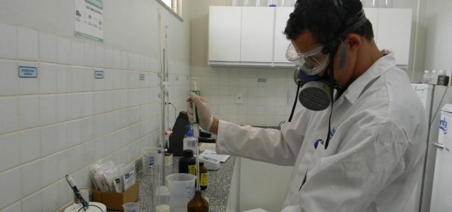 Instituto Senai comprova excelência do controle da qualidade da água da Embasa