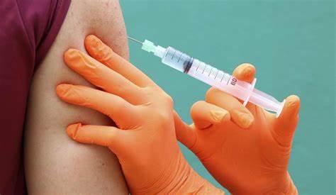 Vacinas bivalentes começam a ser distribuídas para os municípios baianos