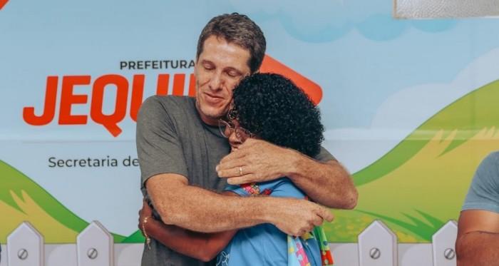 Com dois anos de mandato, aprovação do prefeito de Jequié, Zé Cocá cresce e chega a mais de 92%