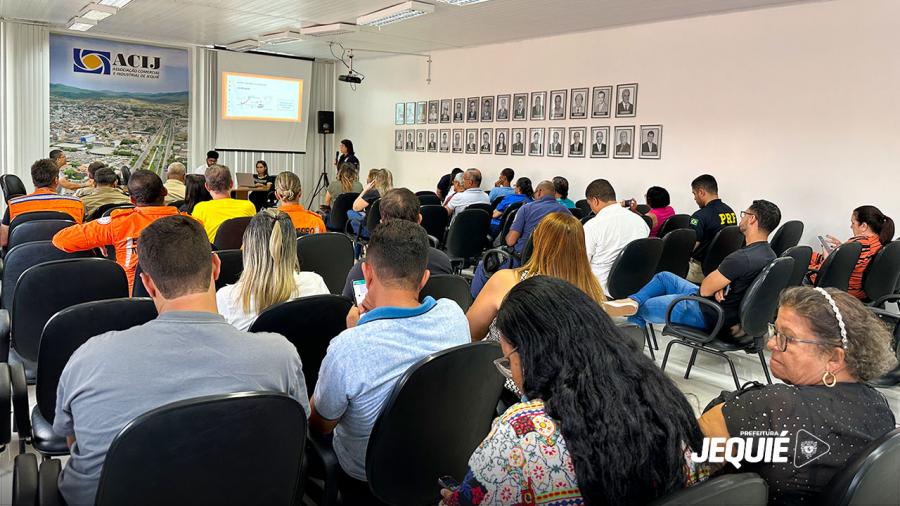 Prefeitura de Jequié apresenta projeto do São João 2023 aos membros do Conselho do São João e órgãos de segurança e proteção
