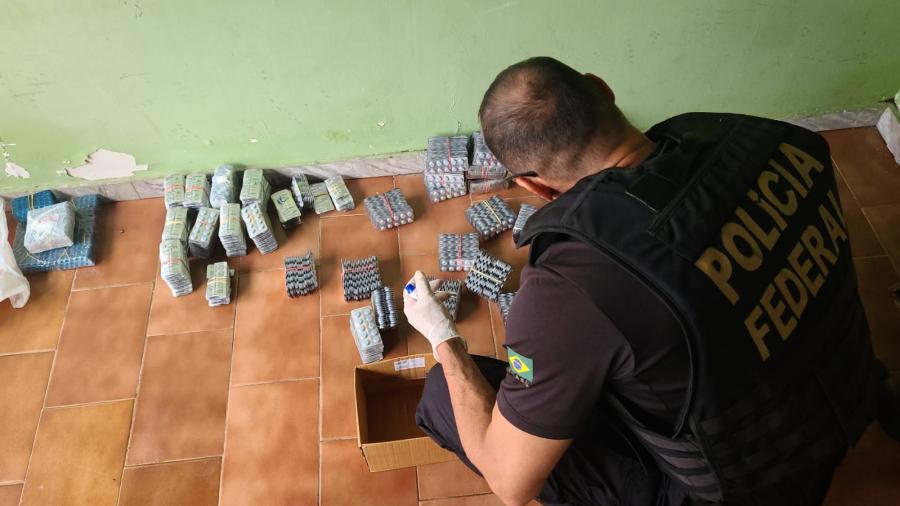 PF deflagra “Operação Rota Guarani” em combate ao contrabando de cigarros e medicamentos em Feira de Santana