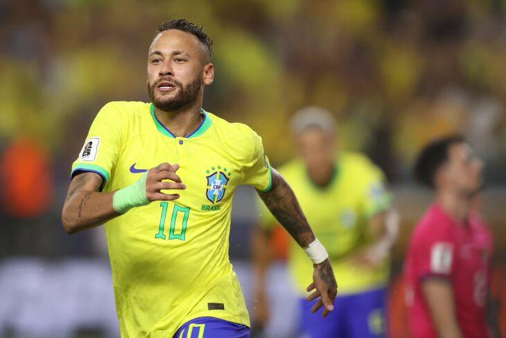 Brasil vence Bolívia, Neymar ultrapassa Pelé como melhor marcador