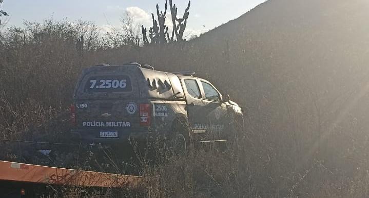 Viatura da CIPE CENTRAL bate em Nissan Frontier na estrada que liga Jequié a Apuarema