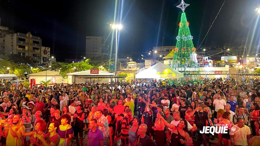 Prefeitura de Jequié promove variada programação natalina, com shows, prêmios e muita animação