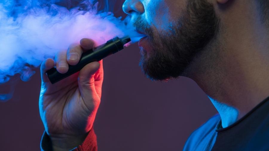 Anvisa mantém a venda de cigarro eletrônico proibida no Brasil