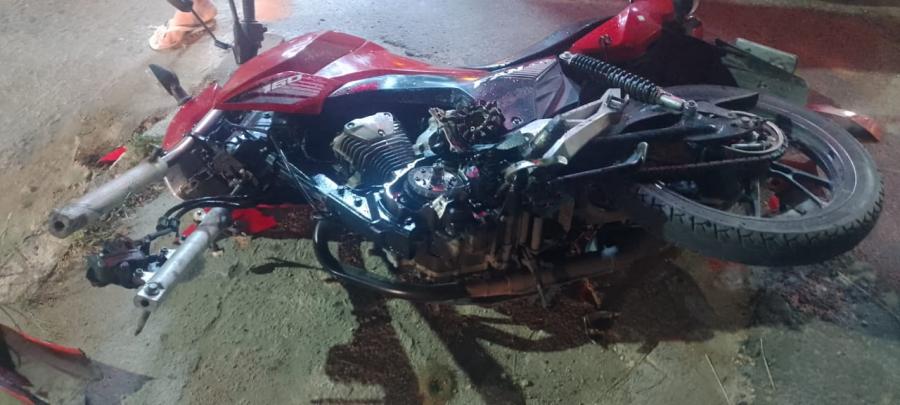 Jequié: Motociclista morre ao bater moto em carro na Avenida Lomanto Jr