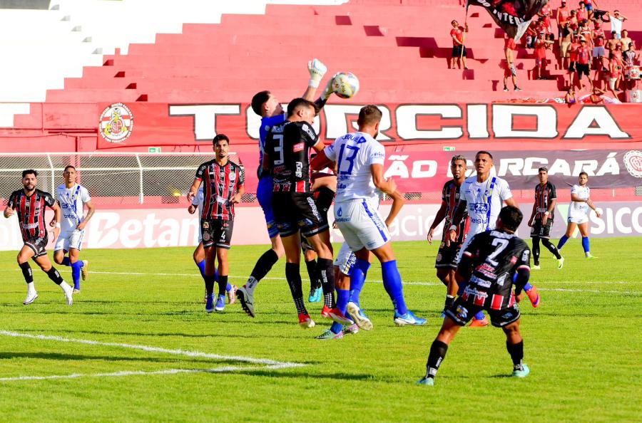 Jequié perde chance de subir na tabela após empate com Atlético