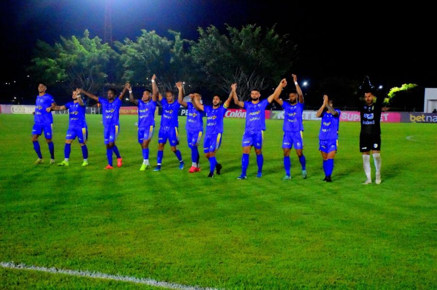 Jogadores deixam Jequié, diretoria corre contra o tempo para reforçar time para a Série D