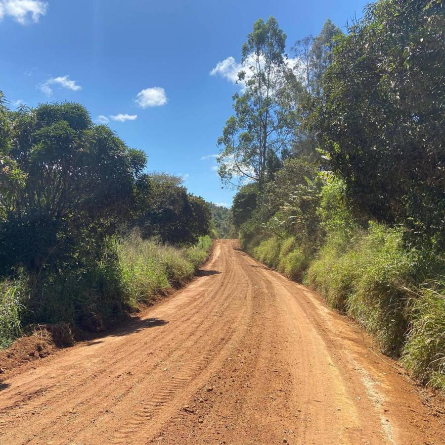 Estado ameaça acionar Justiça para garantir conclusão de obras de pavimentação da BA-545 em Jaguaquara