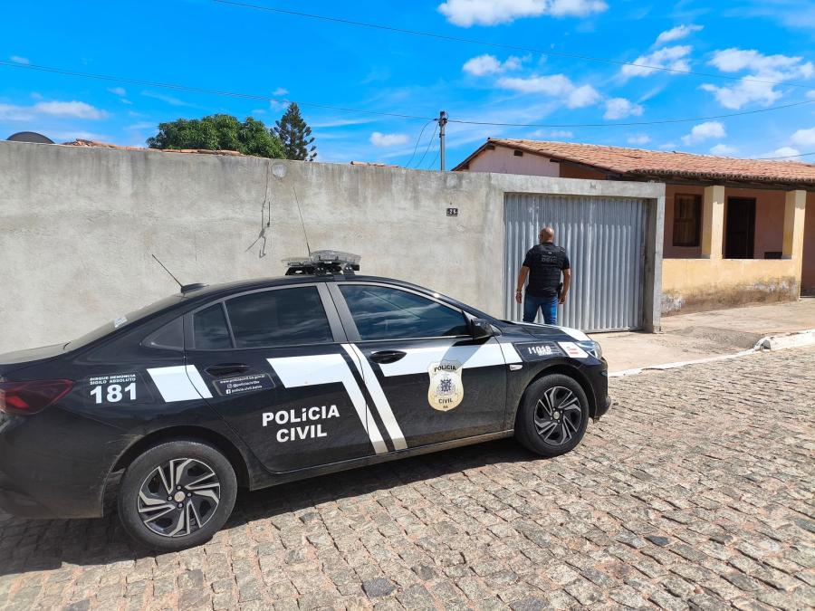 Funcionário desvia R$ 100 mil de empresa de autopeças e é preso em operação policial