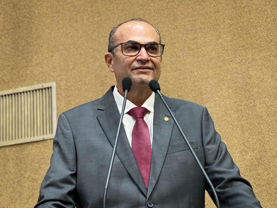 Hassan propõe corredores exclusivos e sistema de cobrança automático para motociclistas nas praças de pedágio