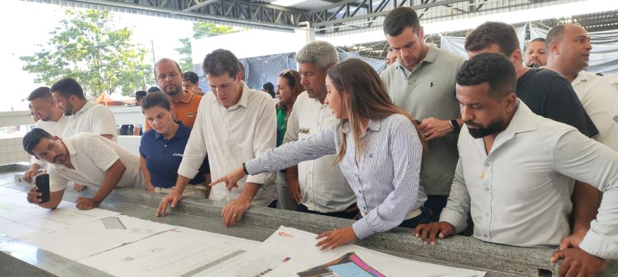 Jerônimo visita Ceavig e promete apoio para acelerar obras de requalificação do local