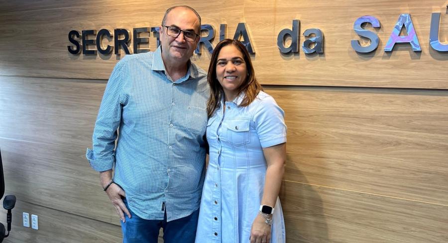 Hassan congratula-se com a Sesab por um século de serviços prestados aos baianos