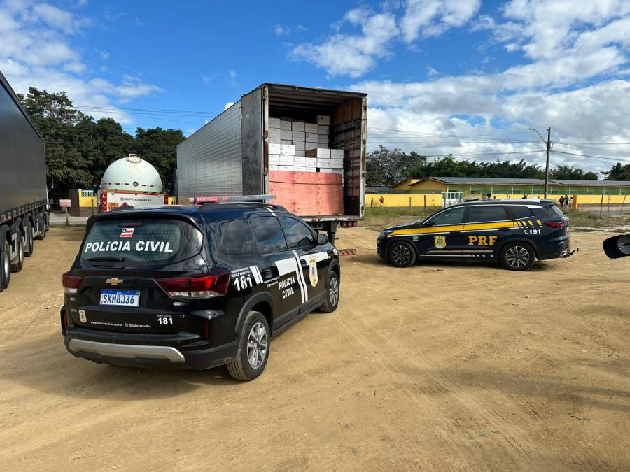 Polícia Civil e Polícia Rodoviária Federal (PRF) recuperam carga roubada avaliada em R$ 600 mil reais