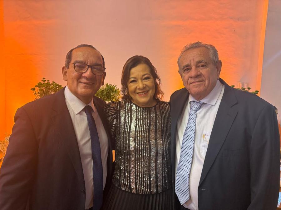 Euclides Fernandes prestigia formatura de médicos da UEBS  e destaca conquista do curso para Jequié