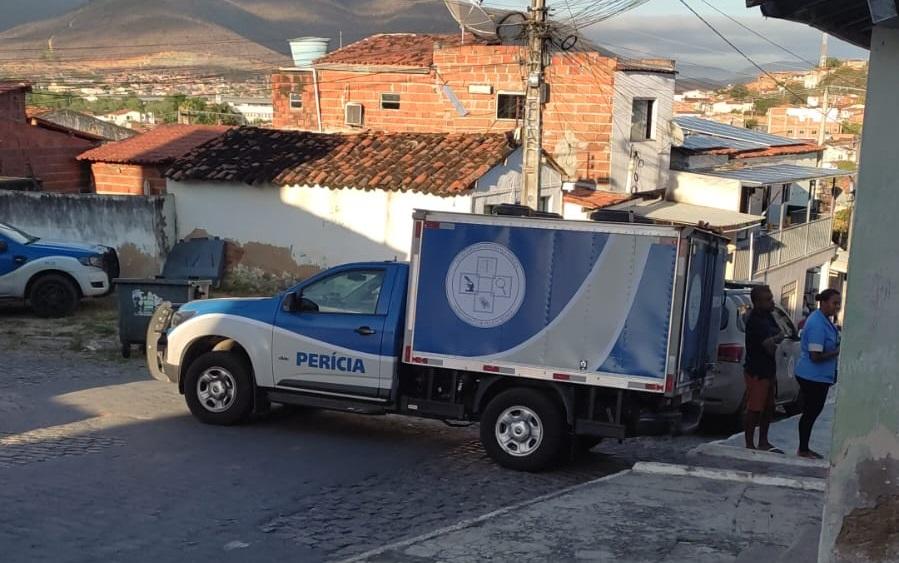 Jequié: Corpo de jovem mulher é encontrado em residência no bairro Joaquim Romão