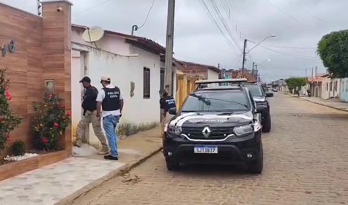 Adolescente é apreendido por crimes virtuais de abuso sexual e instigação à automutilação em Maracás