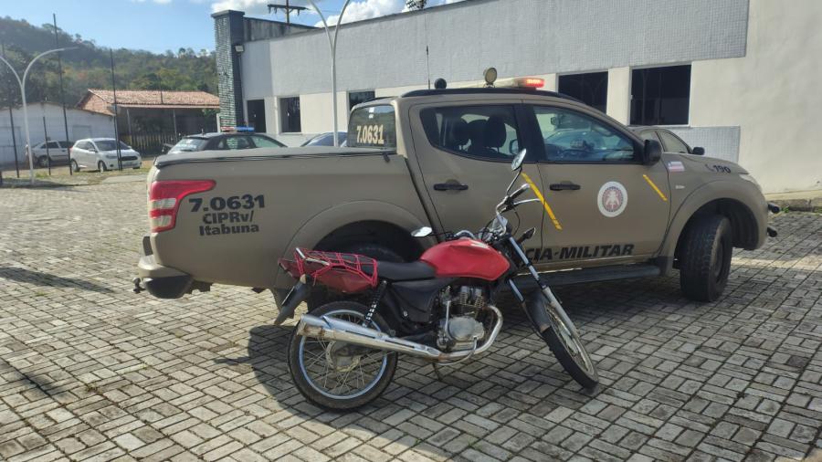 Motocicleta com sinal identificador adulterado é aprendida na BA-130